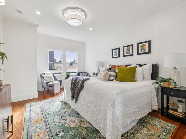 574 Weldon Ave, Oakland CA 94610