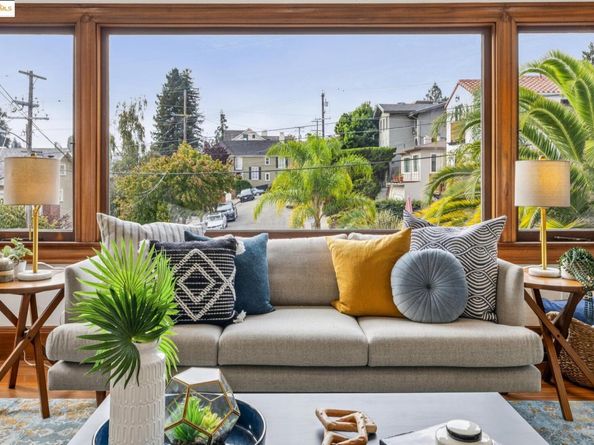 574 Weldon Ave, Oakland CA 94610