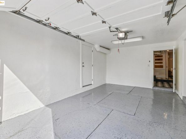 574 Weldon Ave, Oakland CA 94610