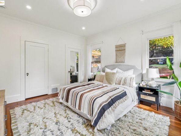 574 Weldon Ave, Oakland CA 94610