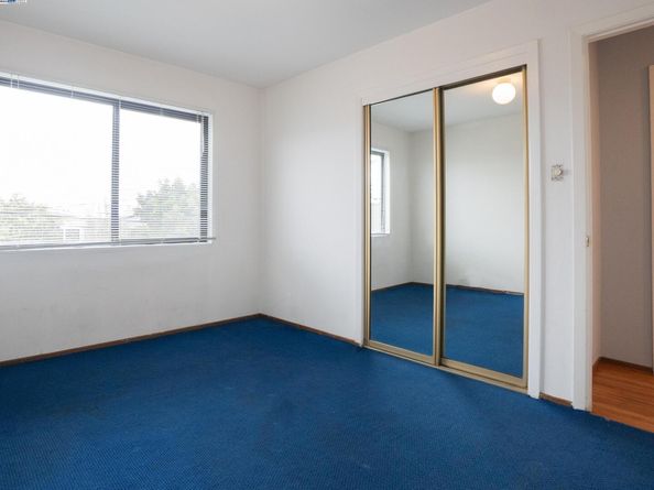 231 Saint Catherine Dr, Daly City CA 94015