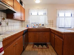 231 Saint Catherine Dr, Daly City CA 94015