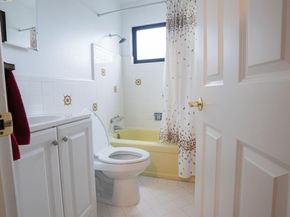 231 Saint Catherine Dr, Daly City CA 94015