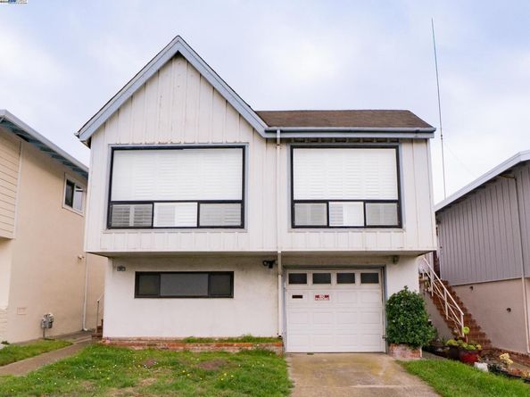 231 Saint Catherine Dr, Daly City CA 94015