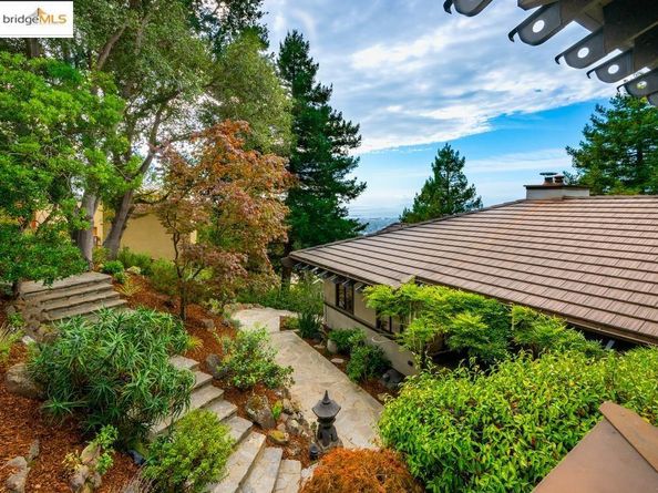 25 Dartmouth Dr, Berkeley CA 94705