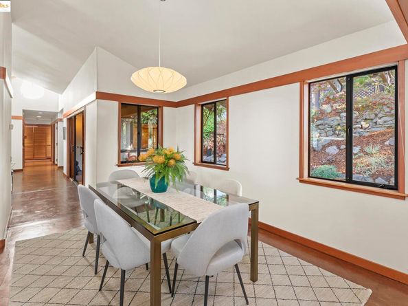 25 Dartmouth Dr, Berkeley CA 94705