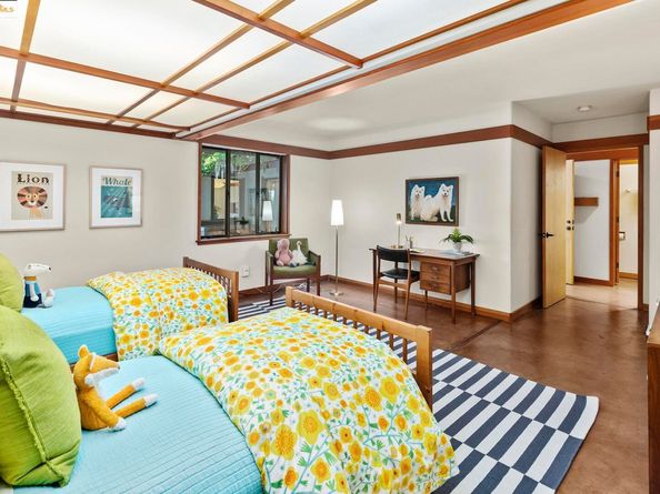 25 Dartmouth Dr, Berkeley CA 94705