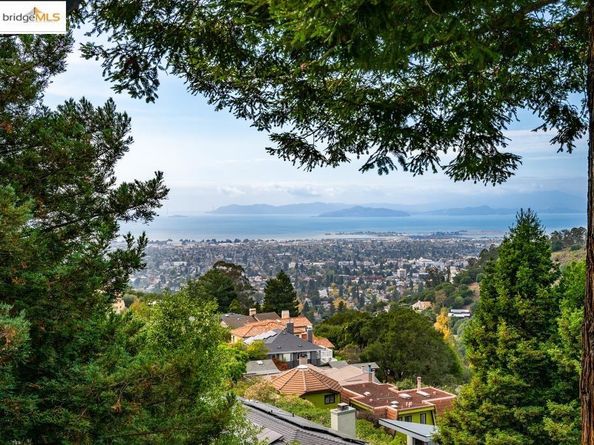 25 Dartmouth Dr, Berkeley CA 94705
