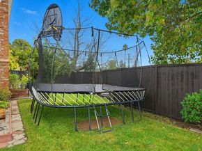 393 Lloyd St, Livermore CA 94550