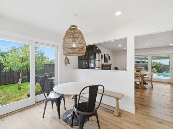 393 Lloyd St, Livermore CA 94550