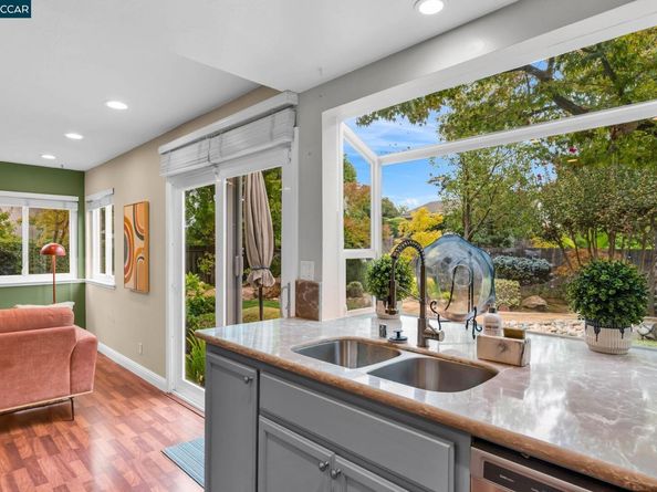 276 Sunnybrae Dr, Martinez CA 94553