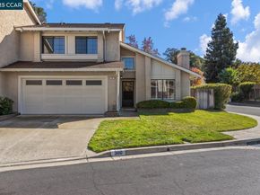 300 Lakehurst Dr, Martinez CA 94553