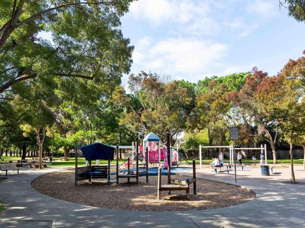 1230 Hale Dr, Concord CA 94518