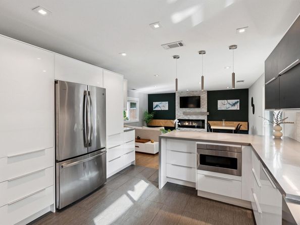 1230 Hale Dr, Concord CA 94518