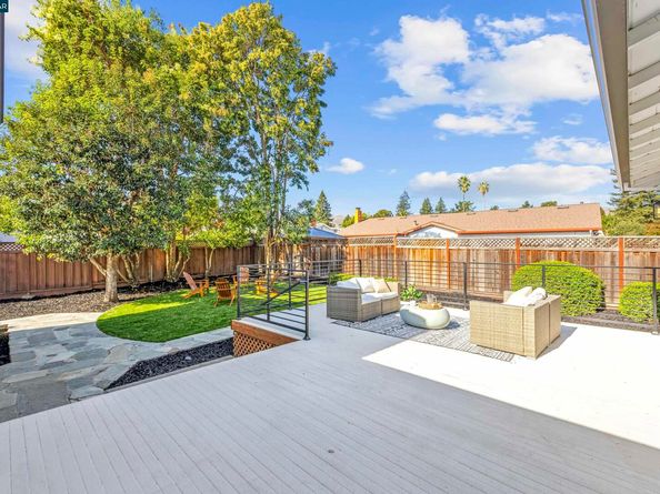 44 Dos Rios Ct, San Ramon CA 94583