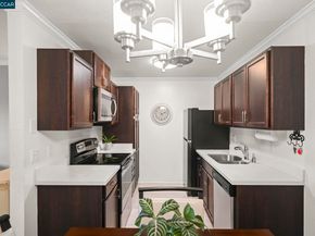 1411 Marchbanks Dr 2, Walnut Creek CA 94598