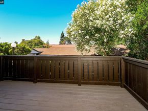 1411 Marchbanks Dr 2, Walnut Creek CA 94598