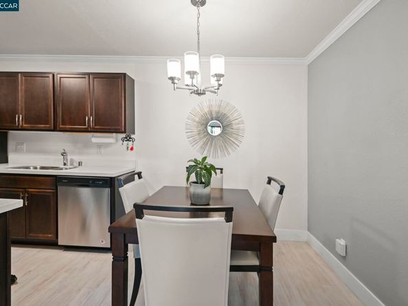 1411 Marchbanks Dr 2, Walnut Creek CA 94598