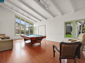 1411 Marchbanks Dr 2, Walnut Creek CA 94598