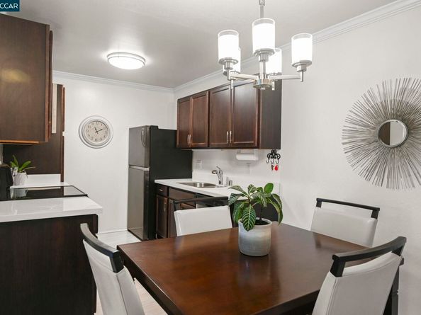 1411 Marchbanks Dr 2, Walnut Creek CA 94598