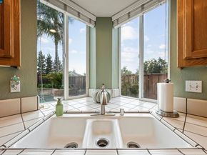 713 Tennyson Dr, Livermore CA 94551