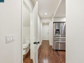 12 Moss Ln, Lafayette CA 94549