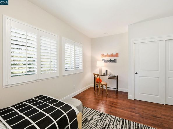 12 Moss Ln, Lafayette CA 94549