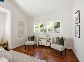 12 Moss Ln, Lafayette CA 94549