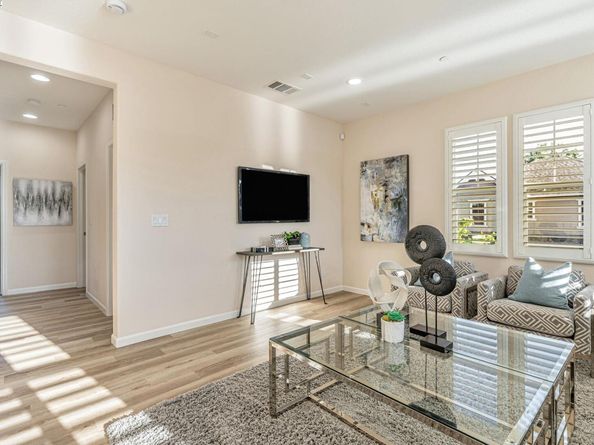 5801 Flora Cmn, Livermore CA 94551