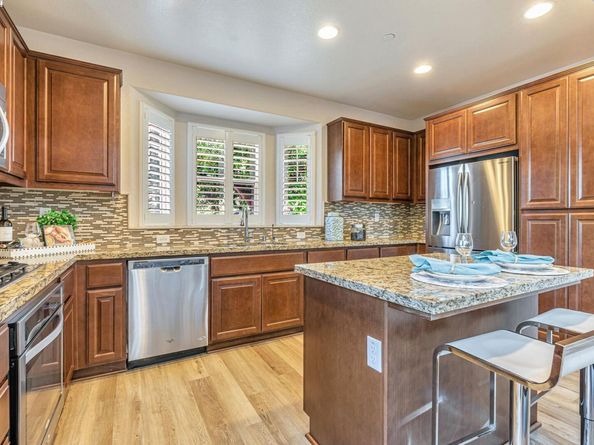 5801 Flora Cmn, Livermore CA 94551
