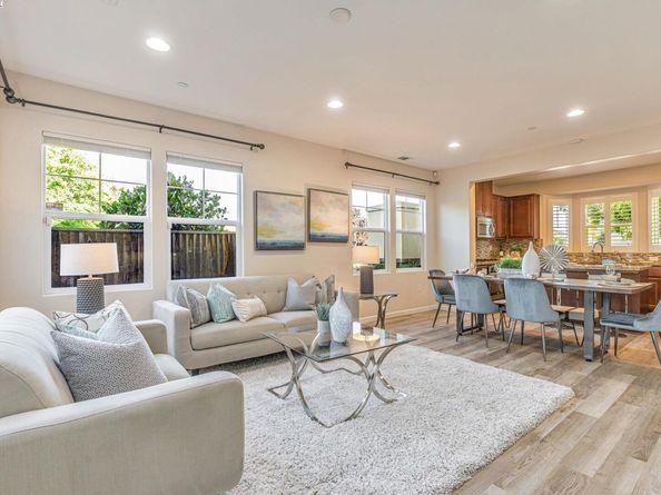 5801 Flora Cmn, Livermore CA 94551