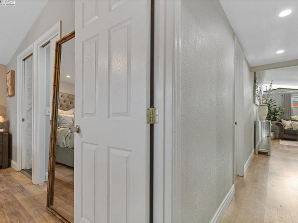 794 Resota St, Hayward CA 94545