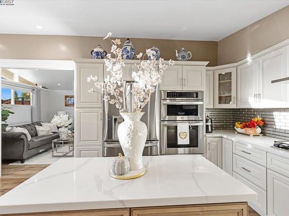 794 Resota St, Hayward CA 94545