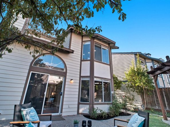 754 Winterside Cir, San Ramon CA 94583