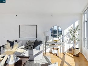 1 Lakeside Dr 1404, Oakland CA 94612