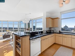 1 Lakeside Dr 1404, Oakland CA 94612