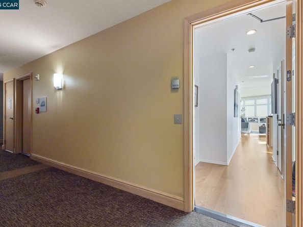 1 Lakeside Dr 1404, Oakland CA 94612