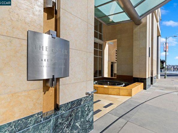 1 Lakeside Dr 1404, Oakland CA 94612