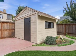 576 Begier Ave, San Leandro CA 94577