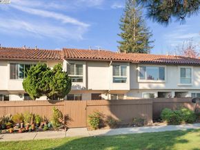 2253 Kalenda Cmn, Fremont CA 94539