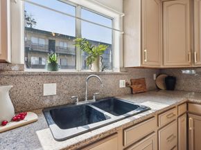 3064 E 15th ST, Oakland CA 94601