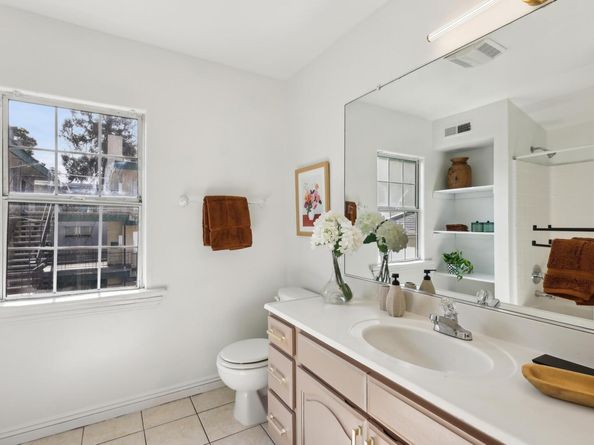 3064 E 15th ST, Oakland CA 94601