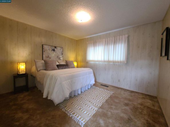 725 Vaqueros Ave, Rodeo CA 94572