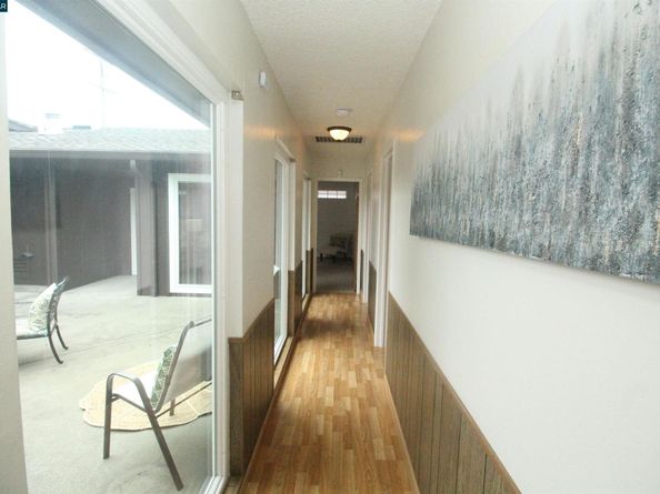 725 Vaqueros Ave, Rodeo CA 94572