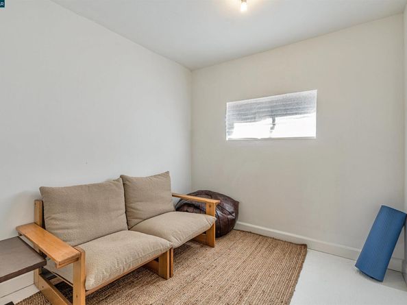 1525 3rd st, Oakland CA 94607