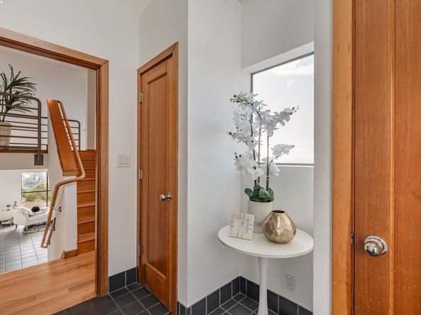 1522 Grand View Drive, Berkeley CA 94705