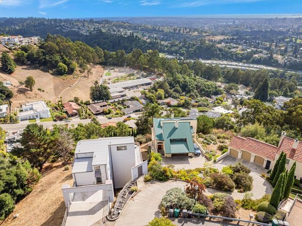 1522 Grand View Drive, Berkeley CA 94705