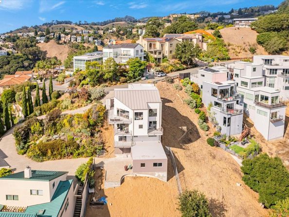 1522 Grand View Drive, Berkeley CA 94705