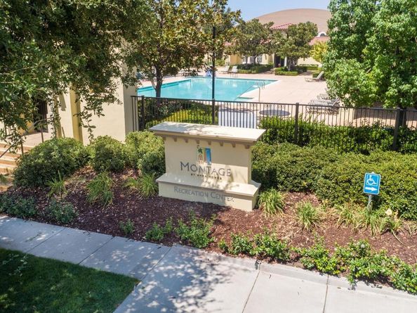 25 Heligan Ln 9, Livermore CA 94551