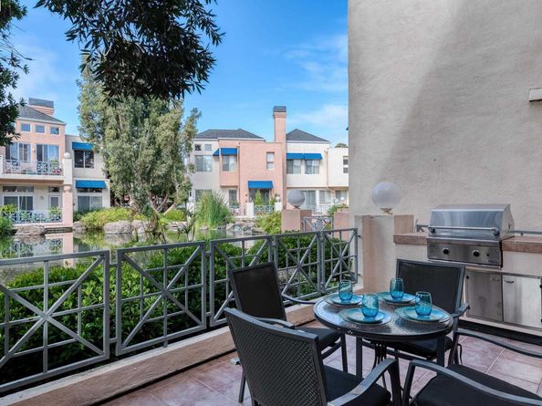 803 Lakeshore Dr, Redwood City CA 94065